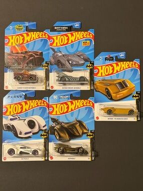Mattel Hot Wheels DC Batman Die-Cast Car Set - Gold, White, Black, Gray